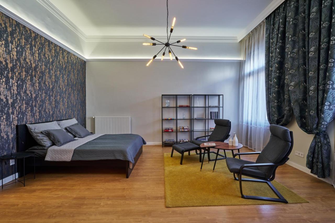 Nanirol Apartment At Gellert Bath Budapest Eksteriør billede